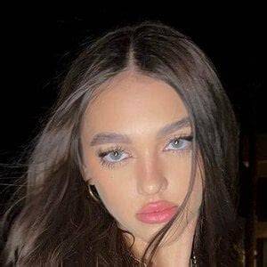 senya hardin onlyfans