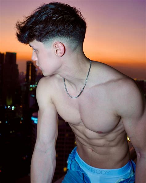 sergio azuaga nude