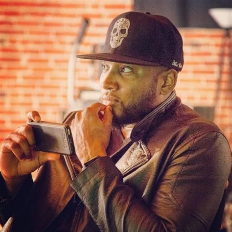 sesan ogunro biography examples