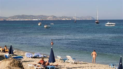 sexo en la playa nudista la maternitat i sant ramon