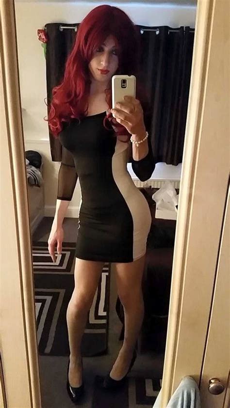 Sexy crossdresser selfies
