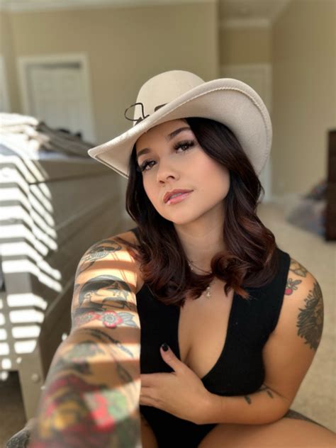 shad0self OnlyFans leaked content