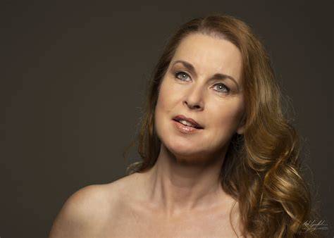 sharon janney nude