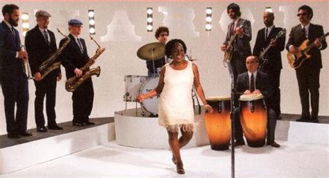 sharon jones born