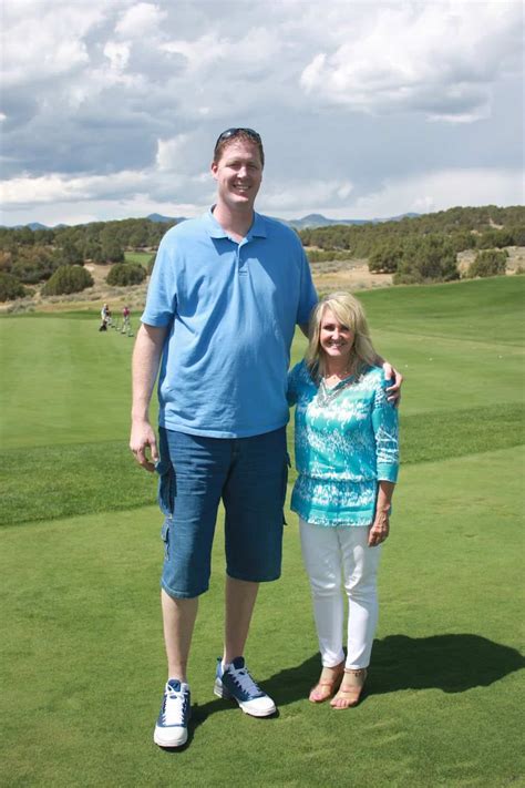 shawn bradley wife height