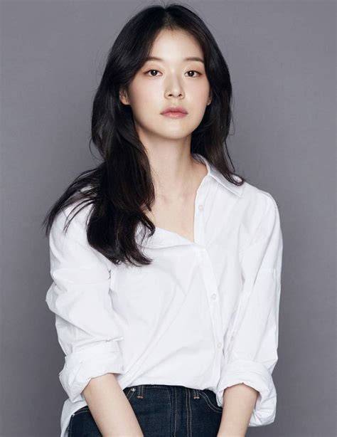shin do-hyun nude
