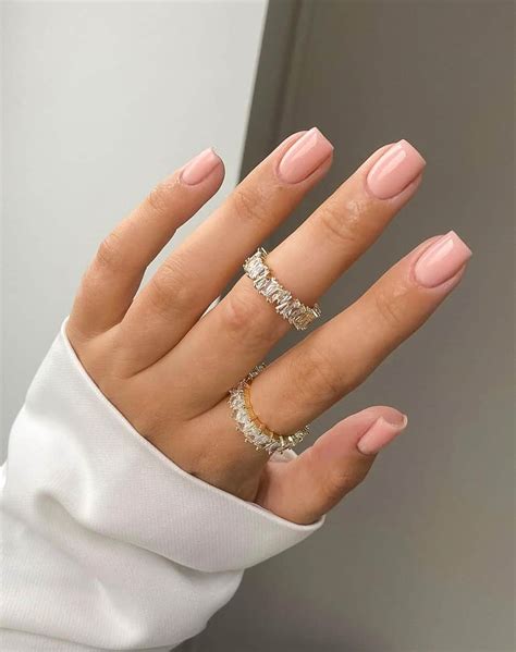 Short Nude Pink Nails