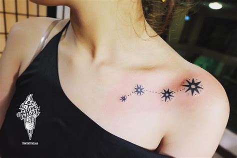 Shoulder Blade Star Tattoos