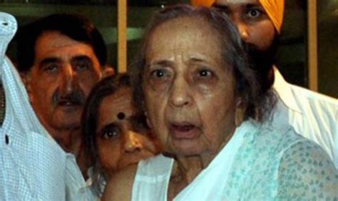 shukla sikand biography examples