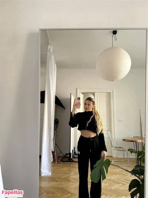 Shy_butterfly22 Onlyfans - Discover the world of OnlyFans