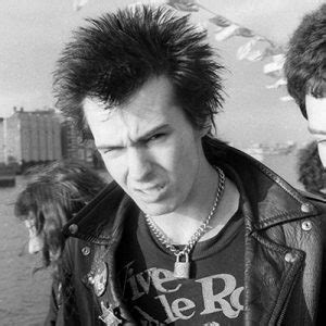 sid vicious biography sex pistols bodies