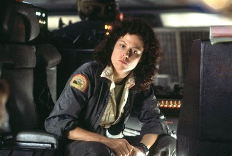 sigourney weaver alien wiki