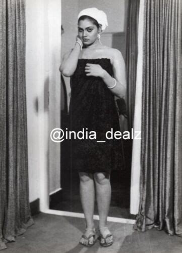 silk smitha nude