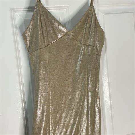 silky shiny nude