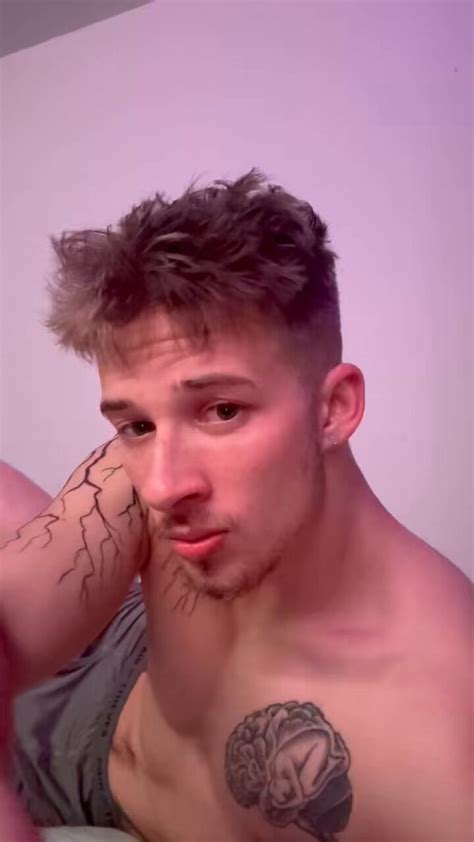 simplenolan OnlyFans leaked content