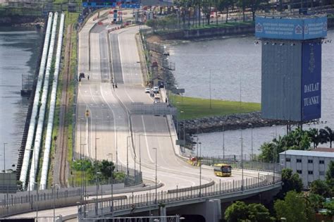 singapore border open