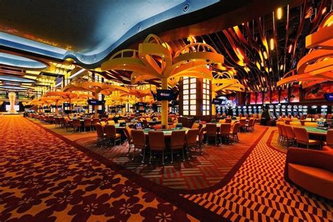 singapore casino poker