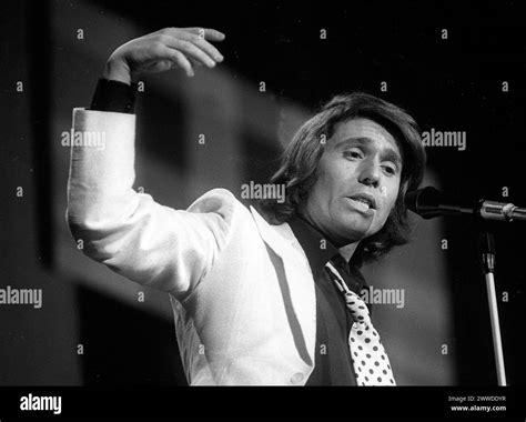 singer raphael martos biography template