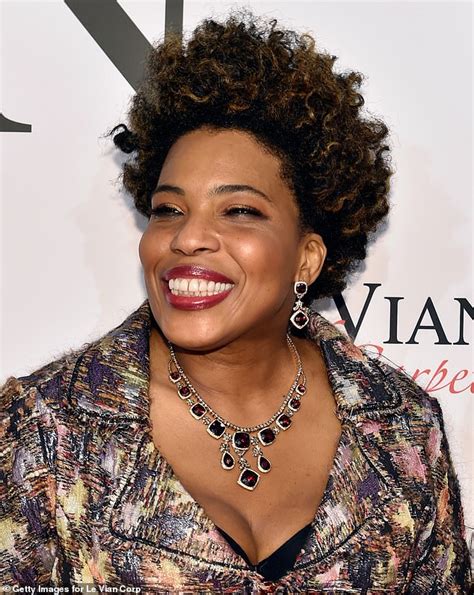 Singer Macy Gray sparks outrage over anti-trans comments