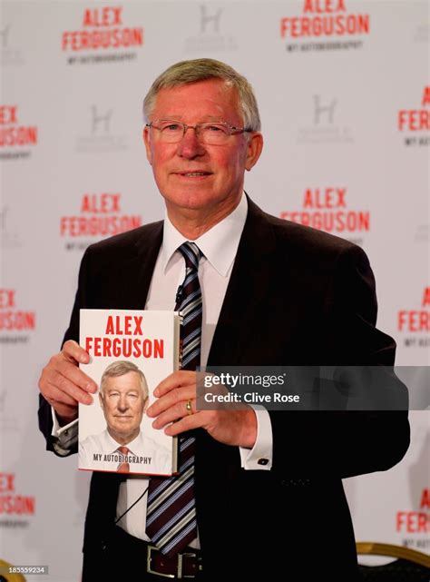 sir alex ferguson book signing 2015