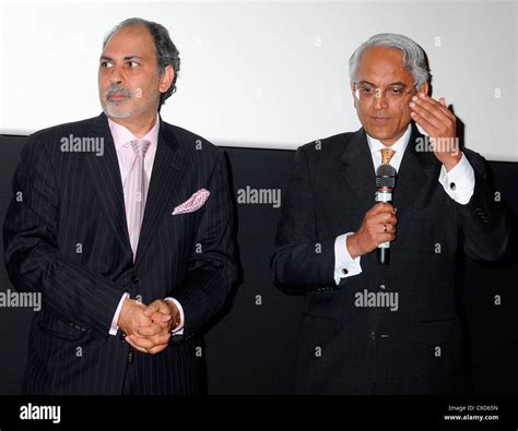 siraj zaidi biography of christopher
