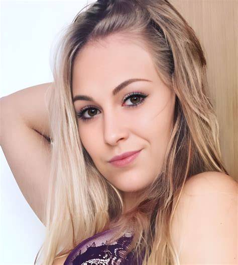 siswet nude