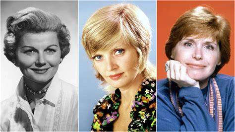 sitcom nudes