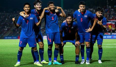 SKOR INDONESIA VS THAILAND MALAM INI - Hasil Akhir Pertandingan Indonesia Vs Thailand Imbang 1-1