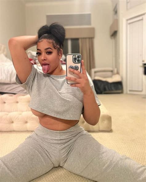 slim exotica OnlyFans leaked content