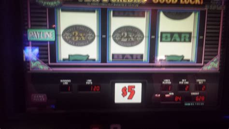 slot machines at 7 feathers casino