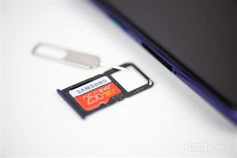 slot microsd 