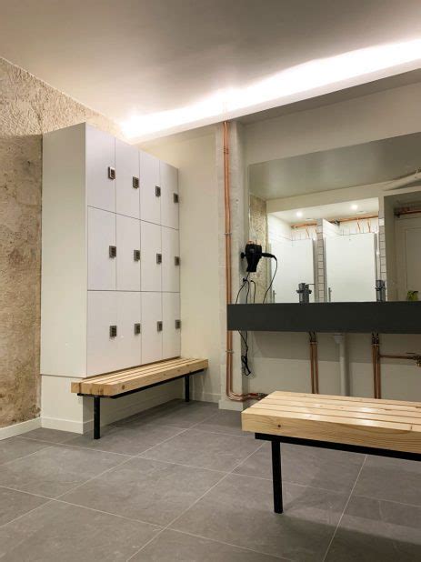 Slowe Wellness House