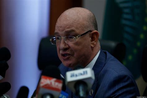smail chergui biography of christopher