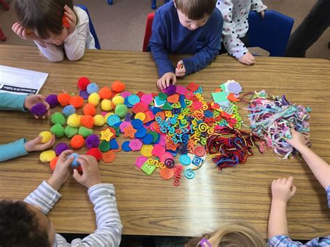 Small Group Activities For Preschoolers With Examples Procare More Or Less Activities For Preschoolers - More Or Less Activities For Preschoolers