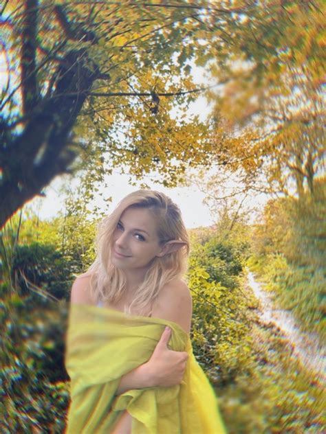 smiley dani nude