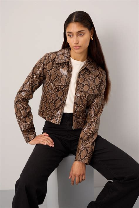 snakeskin.jacket onlyfans