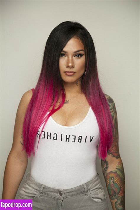 Snow The Product Nudes