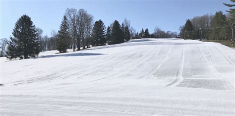snow trails ohio