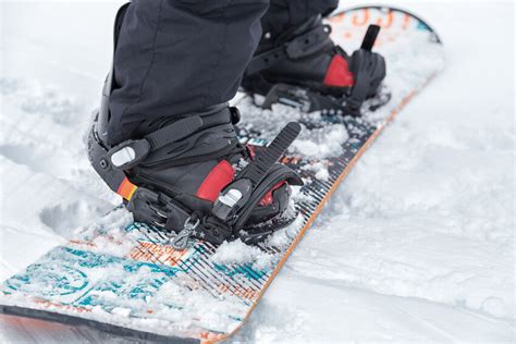Read Snowboard Buyers Guide 2014 