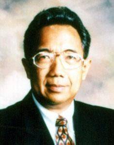 soegeng sarjadi biography samples