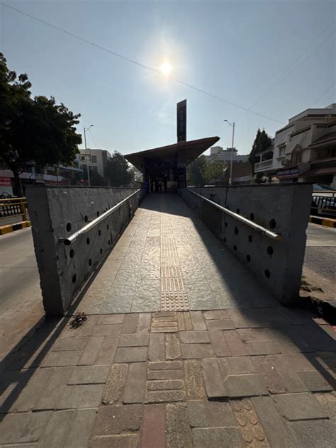 Sola Bridge Brts