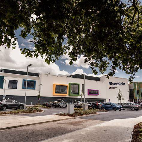 solution to riverside leisure centre case study