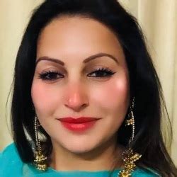 sonali bigg biography