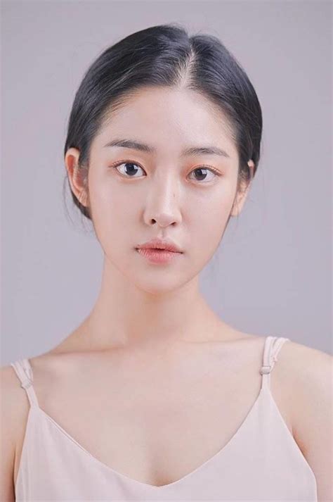 Song Ji-woo Nudes