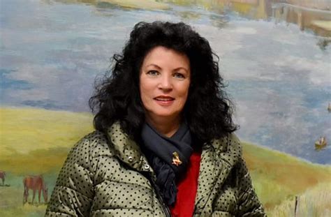Sonja Van Den Ende