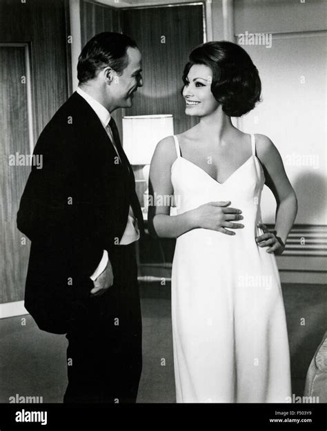 sophia loren et marlon brando biography