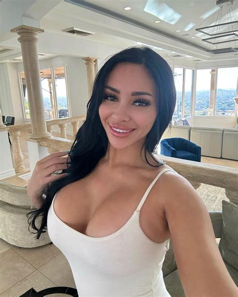 sophie sierra OnlyFans leaked content