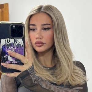 sophiesnazz onlyfans