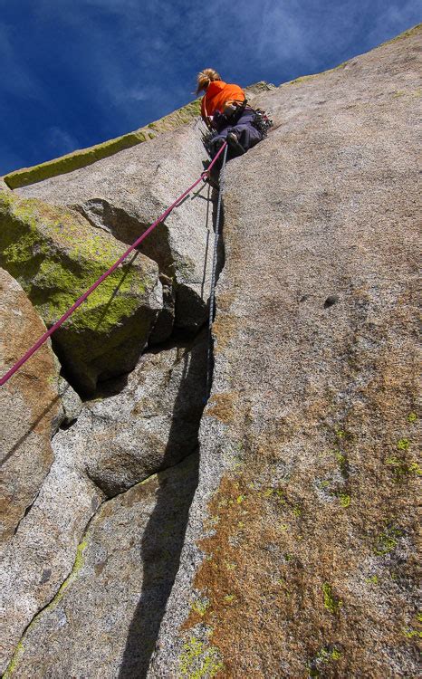 Full Download Southern Sierra Rock Climbing The Needles 
