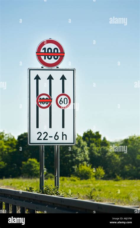 Speed Limit Germany Images  Stock Photos   Vectors - Tempo Togel